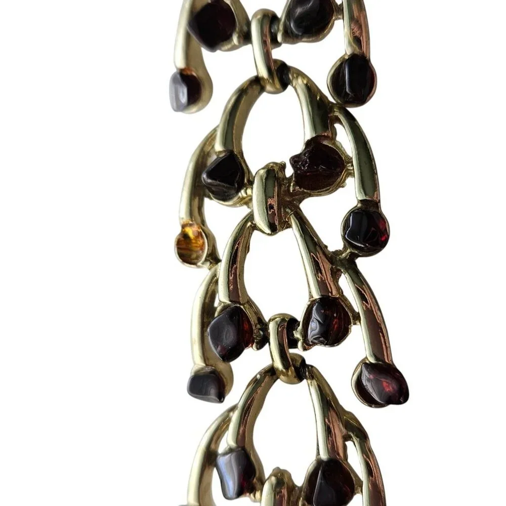 Vintage Garnet Chip and Gold Tone Link Bracelet - Missing 2 garnet chips